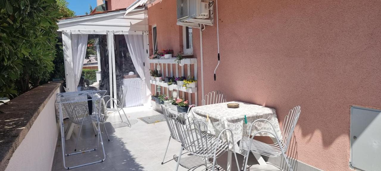 Guest House Jasna ノヴァリャ エクステリア 写真